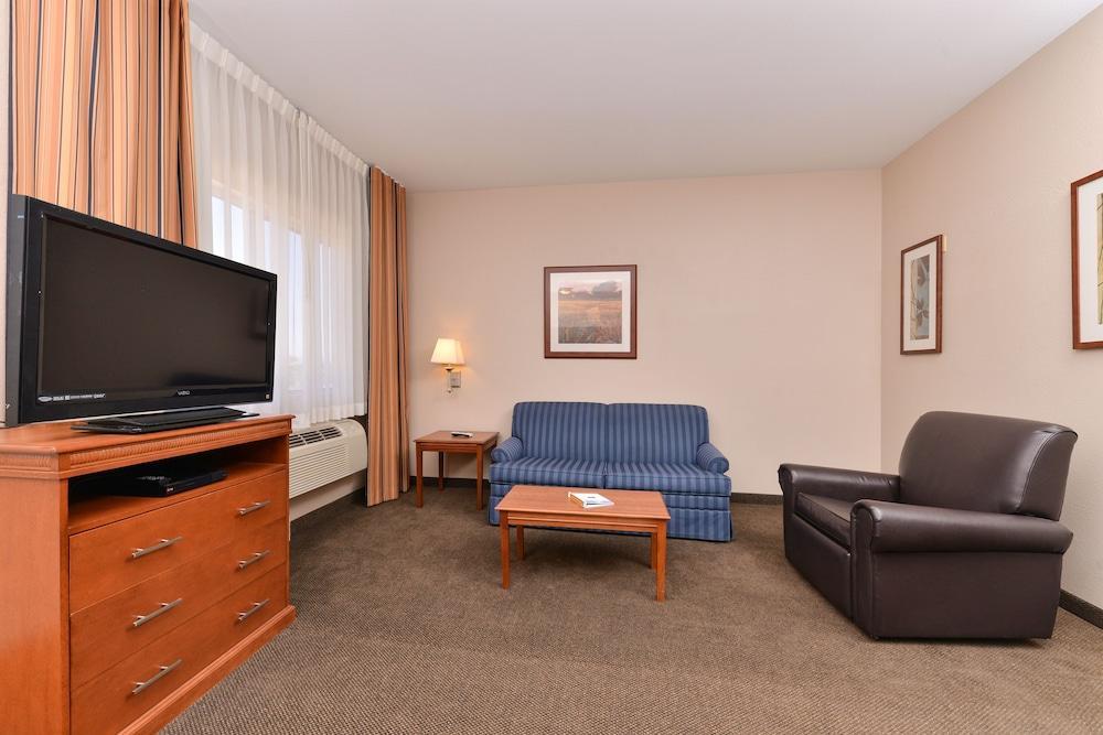 Candlewood Suites San Diego By Ihg Екстериор снимка