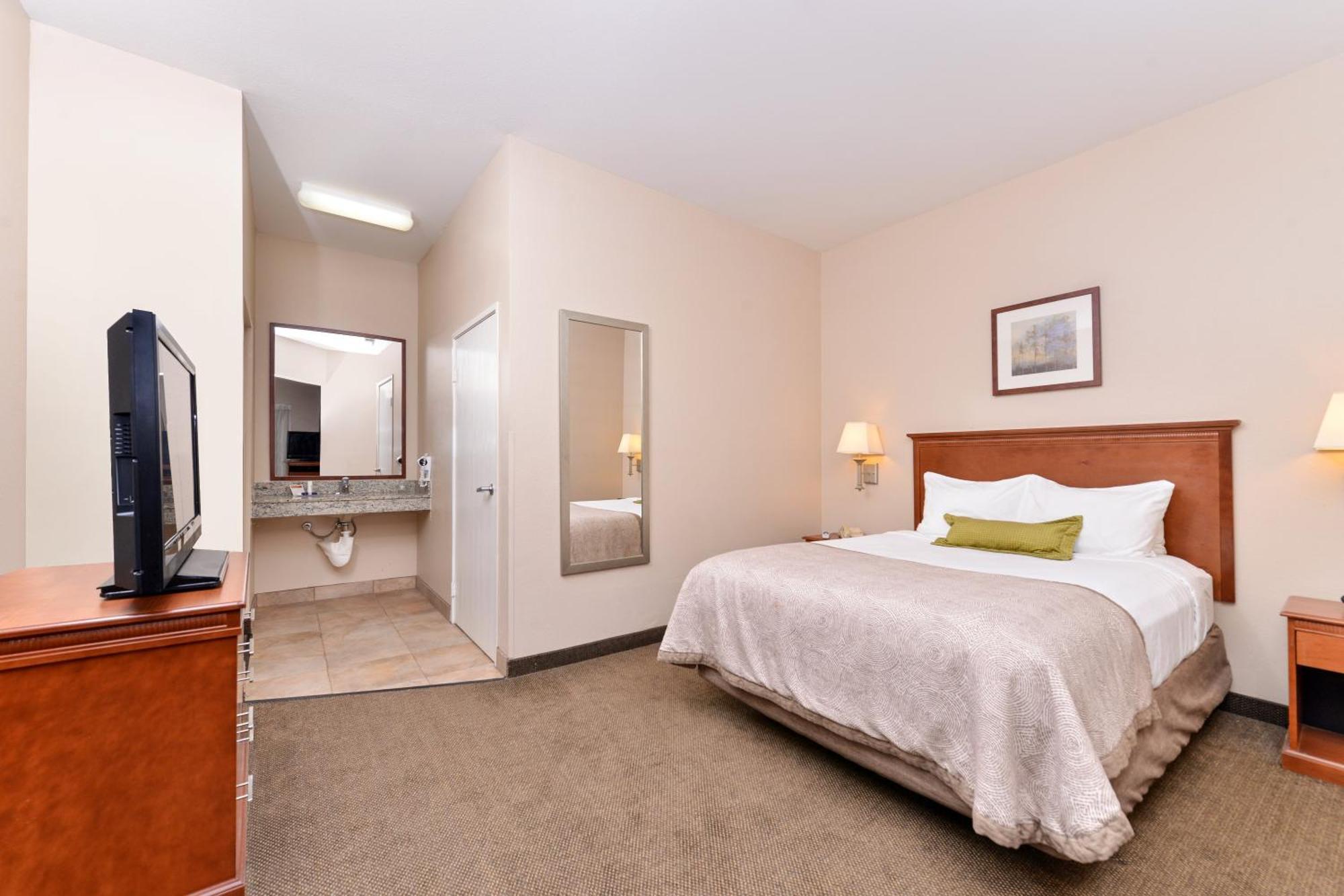 Candlewood Suites San Diego By Ihg Екстериор снимка