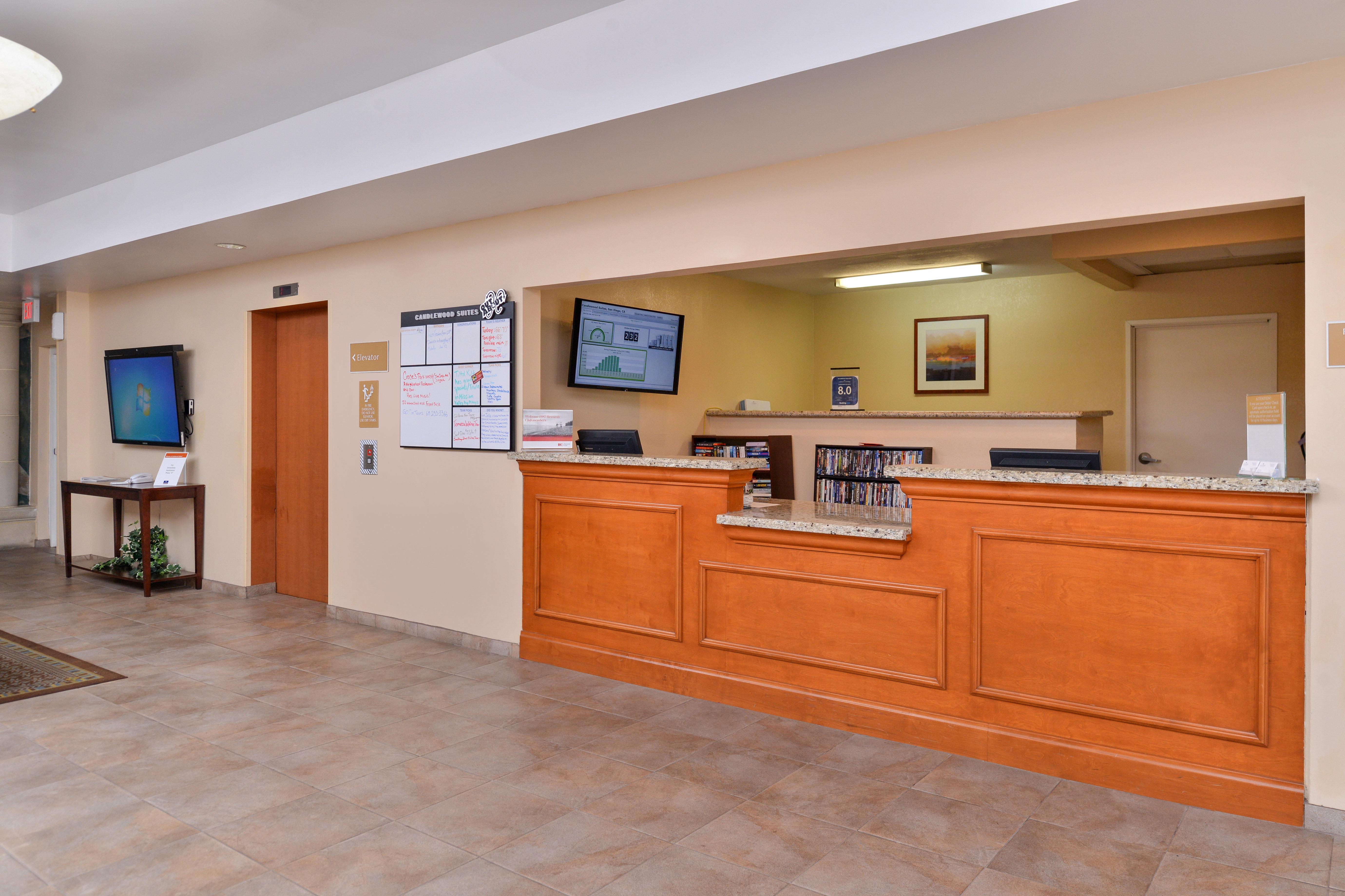 Candlewood Suites San Diego By Ihg Екстериор снимка