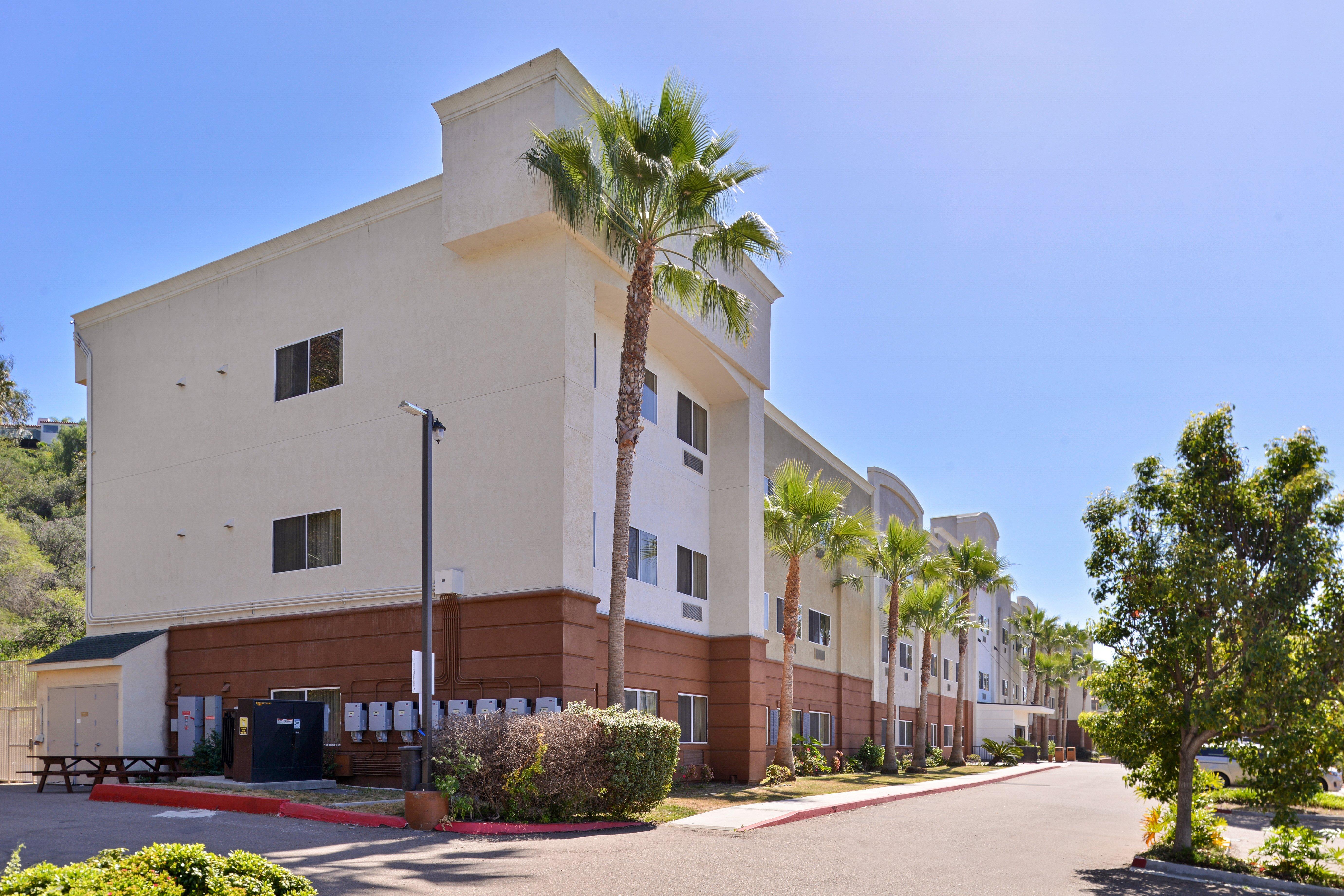 Candlewood Suites San Diego By Ihg Екстериор снимка
