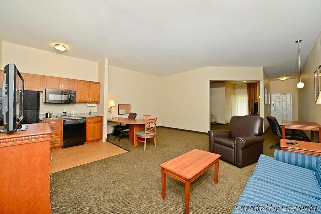 Candlewood Suites San Diego By Ihg Екстериор снимка